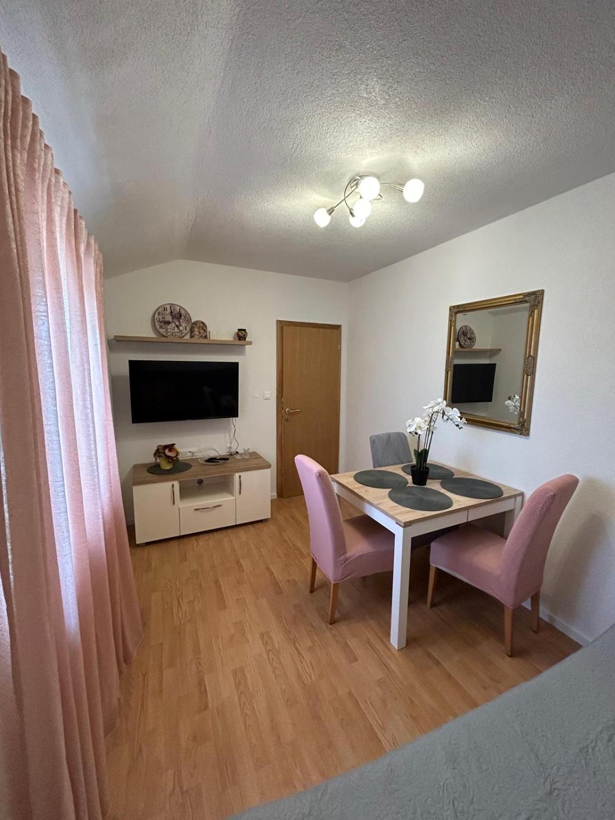 Apartment Lovre Topic Baška Voda Zewnętrze zdjęcie
