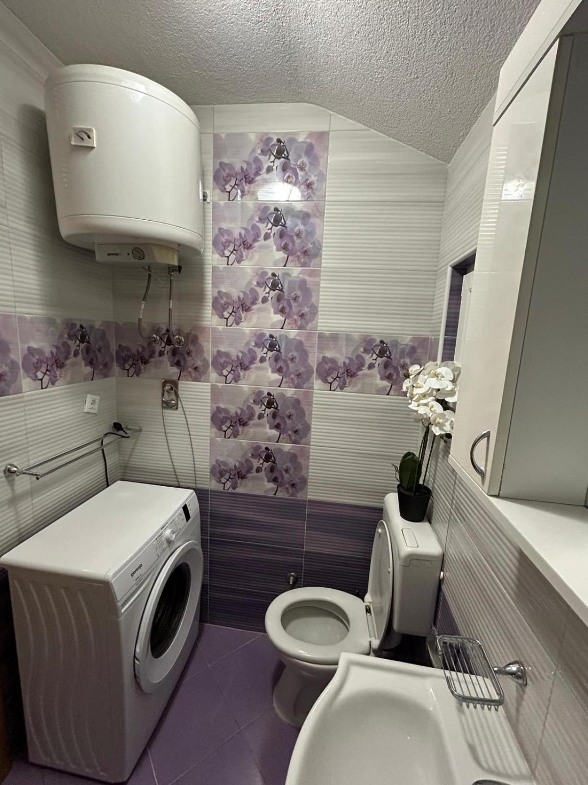 Apartment Lovre Topic Baška Voda Zewnętrze zdjęcie